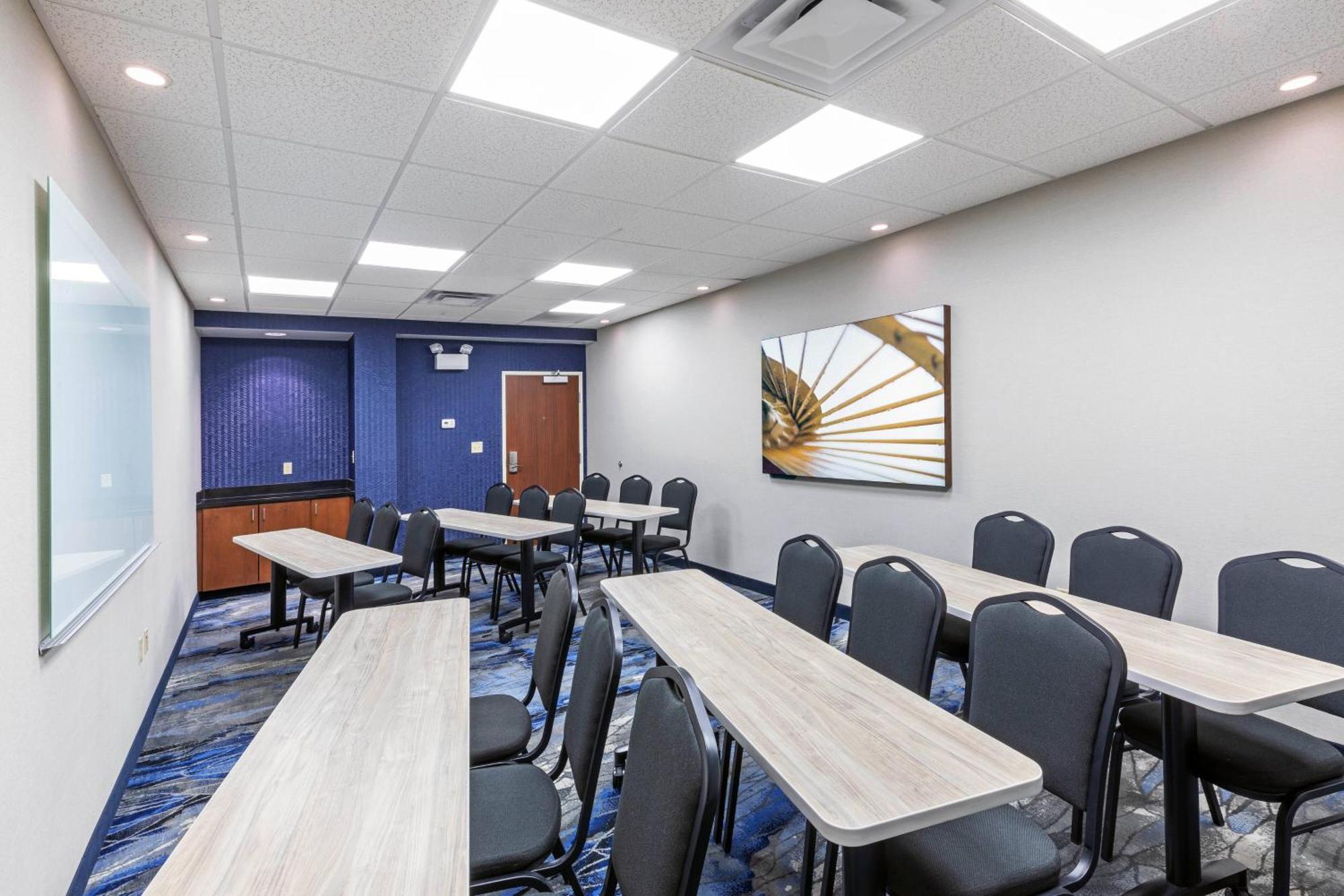 Fairfield Inn & Suites Tulsa Downtown Arts District Bagian luar foto